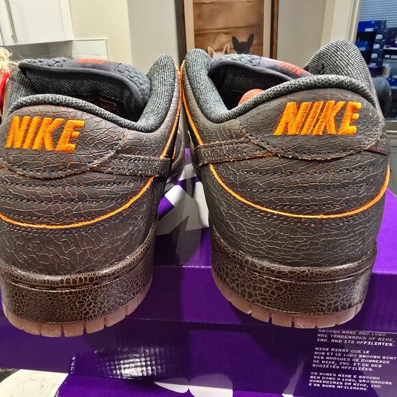 Nike SB Dunk Low Dark Smoke Grey Campfire Orange KRAMPUS DUNK Mens 10 2025 NEW - Picture 6 of 16